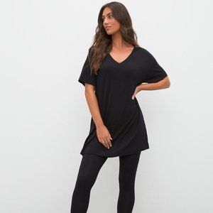 Soma Cool Nights +Days Oversized V-Neck Tee Black Small